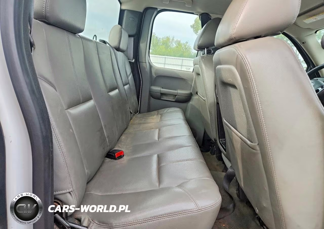 2013 Chevrolet Silverado K3500 VIN:1GC5KZC89DZ161521 - 10
