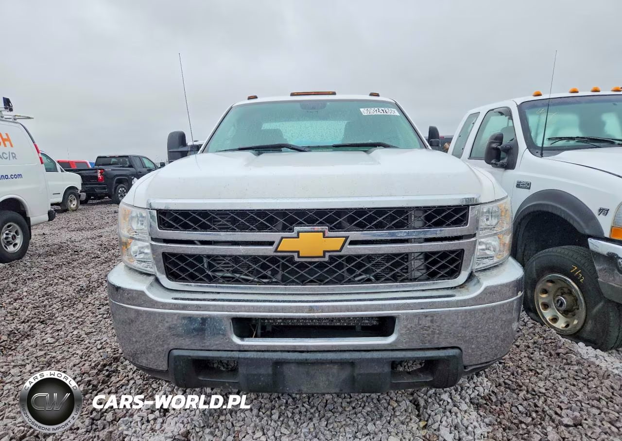 2013 Chevrolet Silverado K3500 VIN:1GC5KZC89DZ161521 - 5