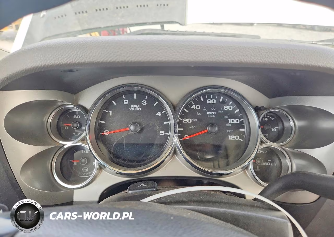 2013 Chevrolet Silverado K3500 VIN:1GC5KZC89DZ161521 - 9