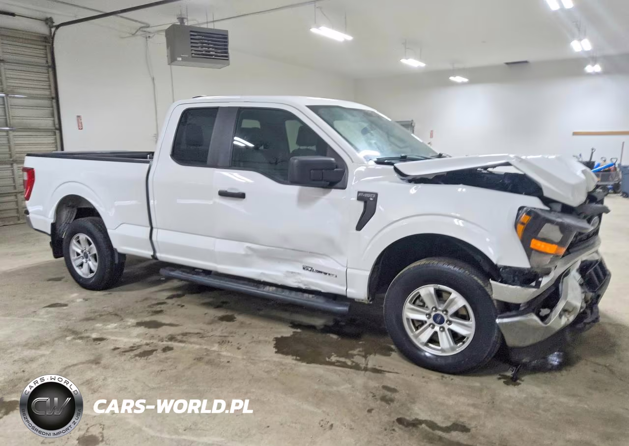 2023 Ford F150 Super Cab VIN:1FTEX1EP3PFB49961 - 4