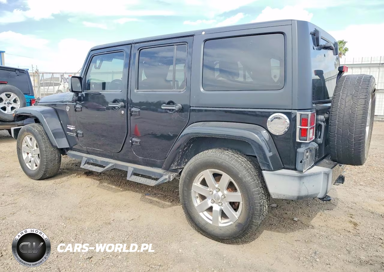 2016 Jeep Wrangler Unlimited Sahara VIN:1C4BJWEG8GL144113 - 2