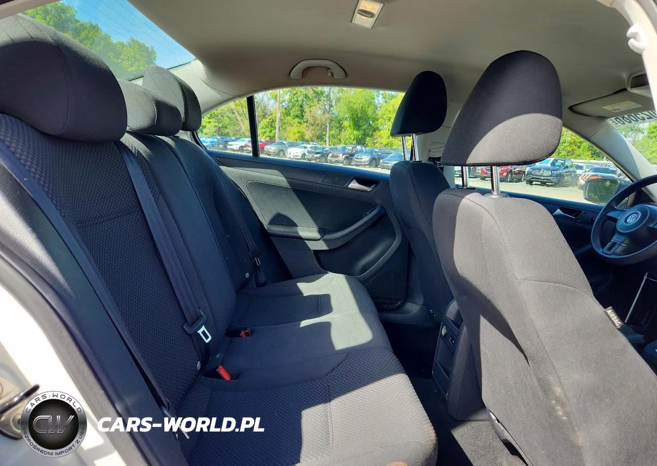 2014 Volkswagen Jetta Base VIN:3VW2K7AJ1EM207419 - 10