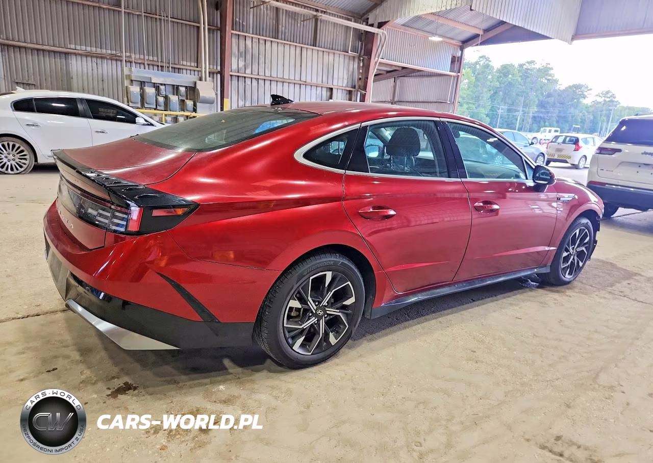 2025 Hyundai Sonata Sel VIN:KMHL64JAXSA446952 - 3