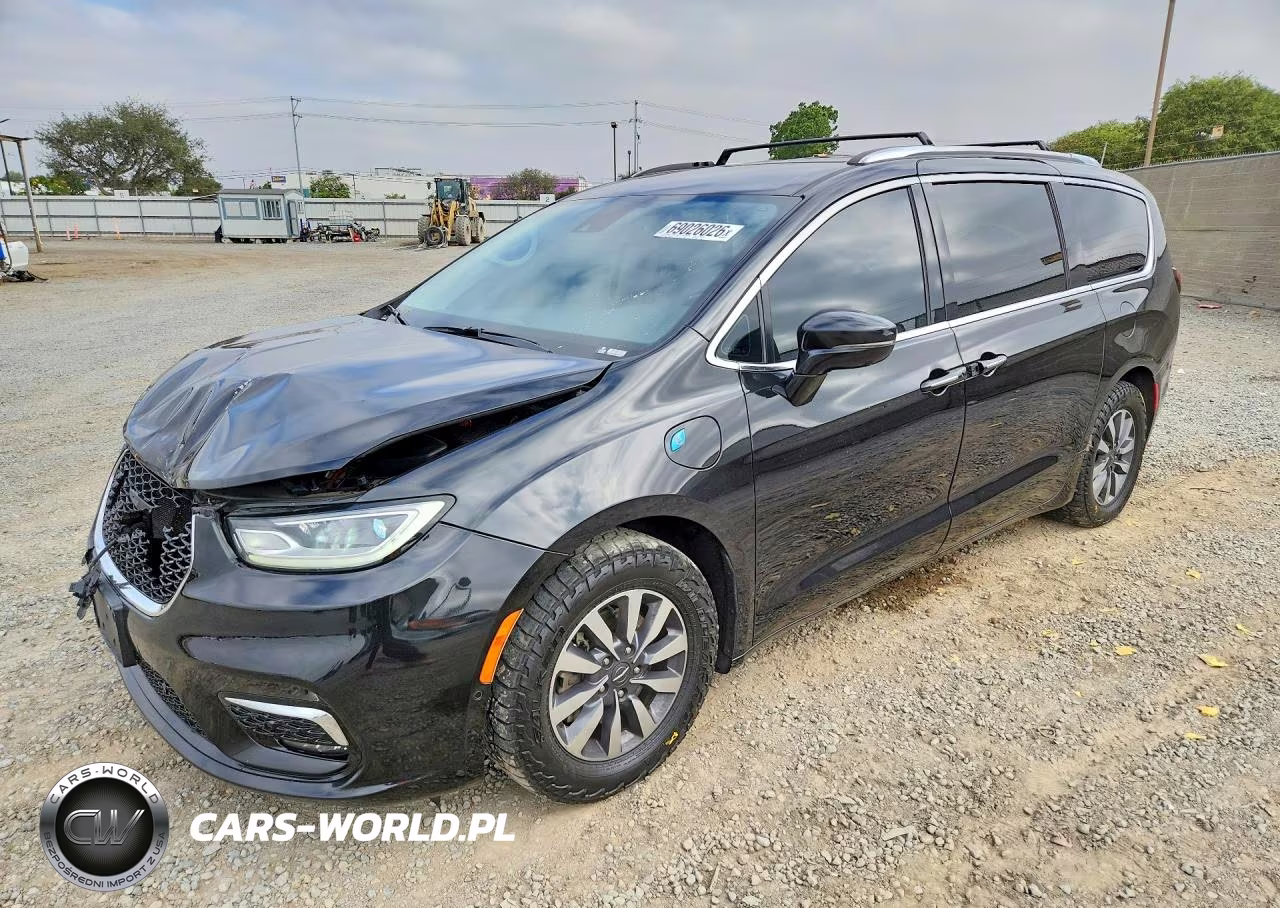 2021 Chrysler Pacifica Hybrid Touring L