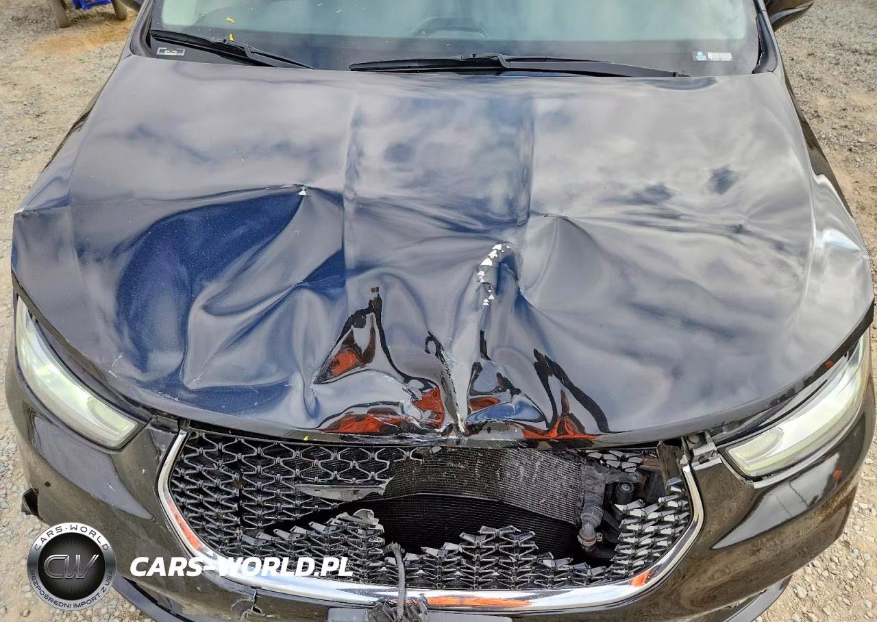 2021 Chrysler Pacifica Hybrid Touring L VIN:2C4RC1L77MR599634 - 12