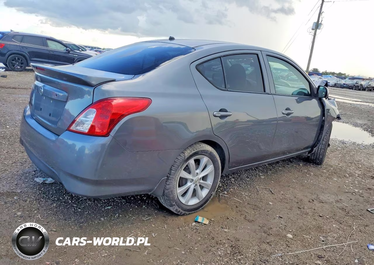 2019 Nissan Versa S Plus VIN:3N1CN7AP6KL878897 - 3