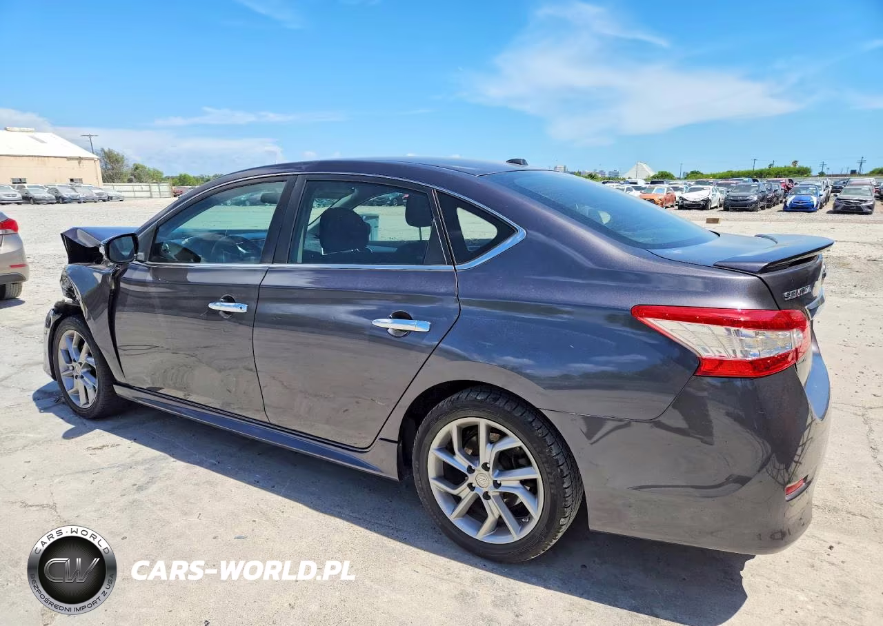 2015 Nissan Sentra Sr VIN:3N1AB7AP2FY352954 - 2