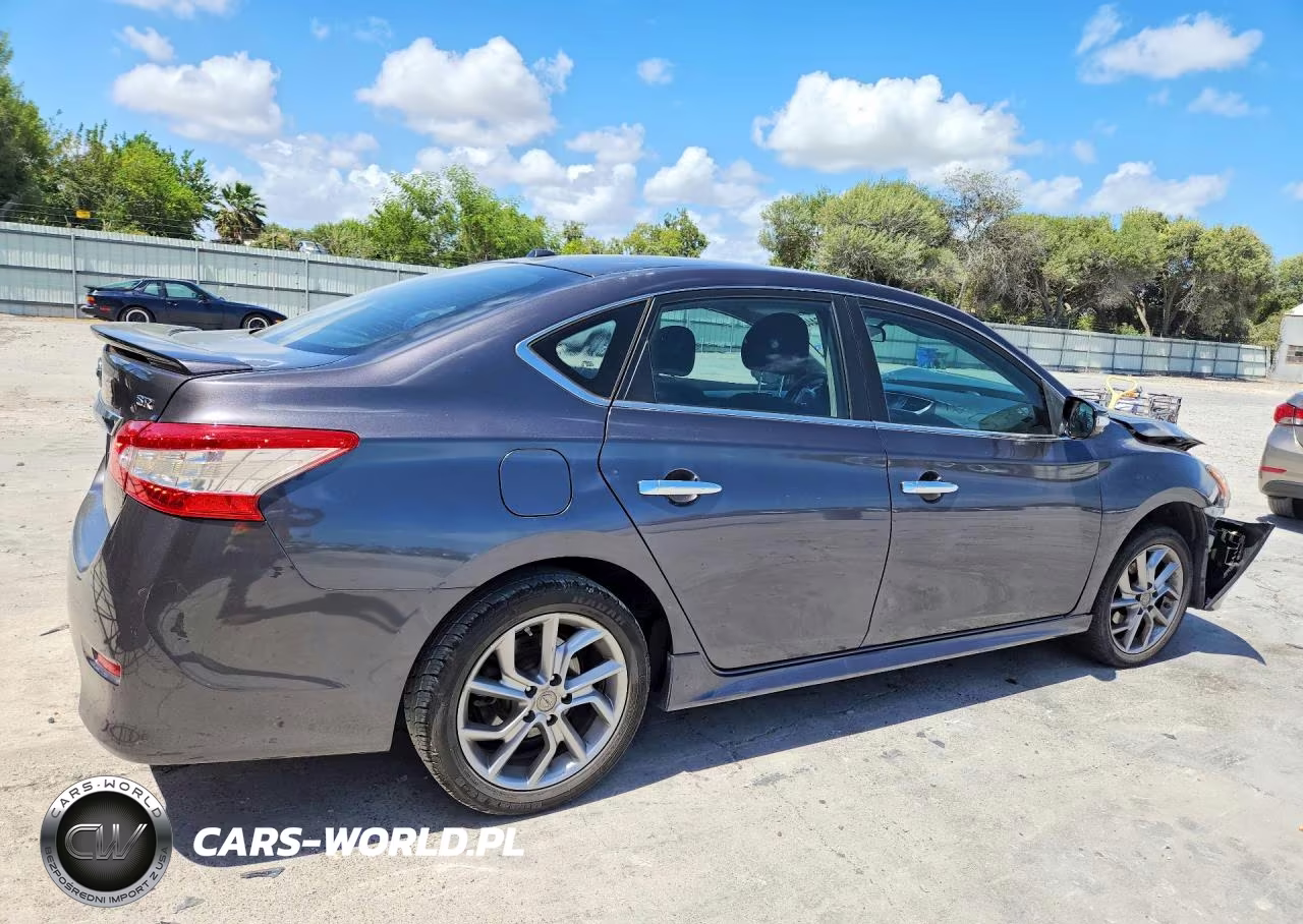 2015 Nissan Sentra Sr VIN:3N1AB7AP2FY352954 - 3