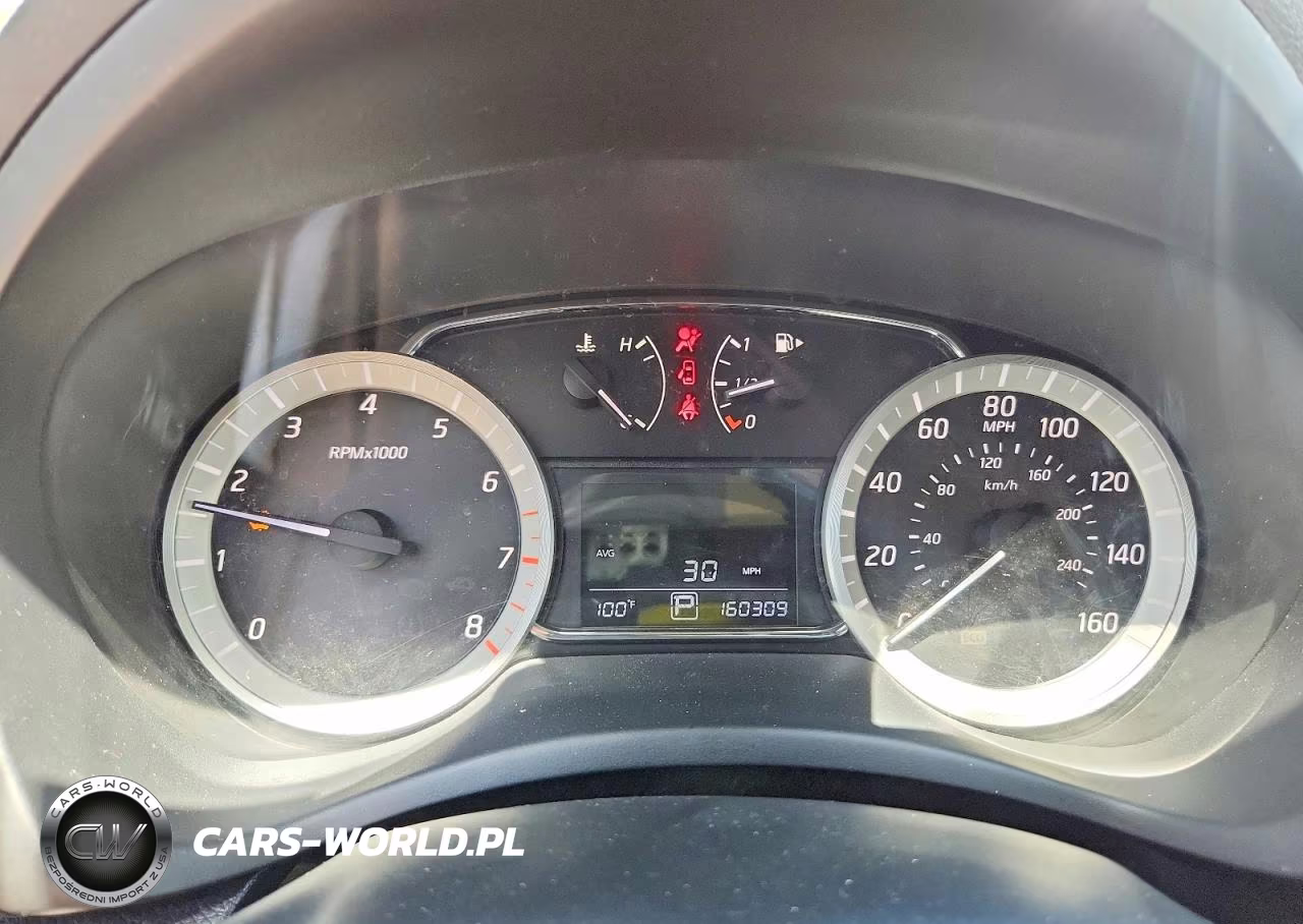 2015 Nissan Sentra Sr VIN:3N1AB7AP2FY352954 - 9