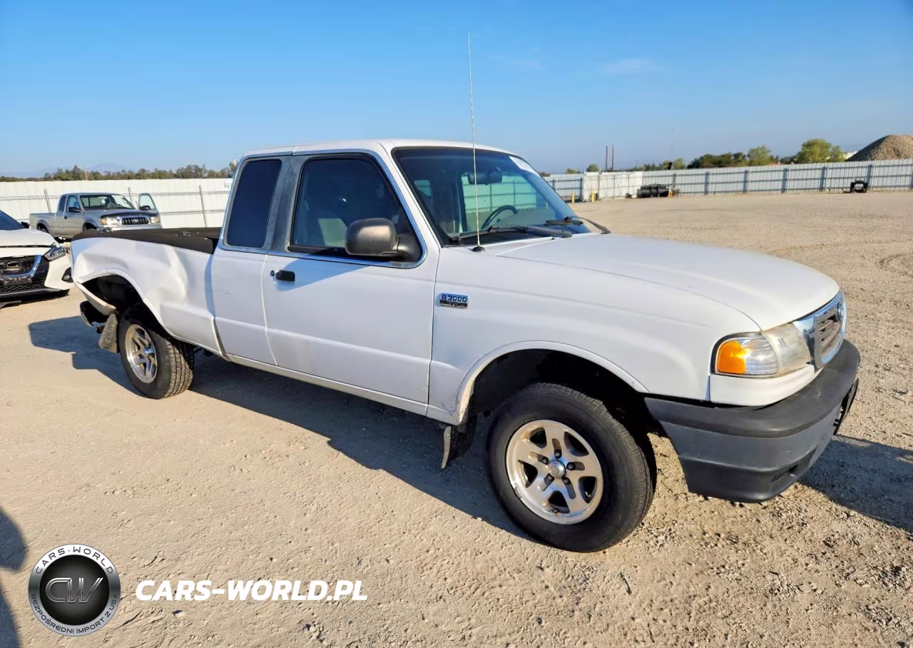 1999 Mazda B3000 Cab Plus VIN:4F4YR16V8XTM21949 - 4