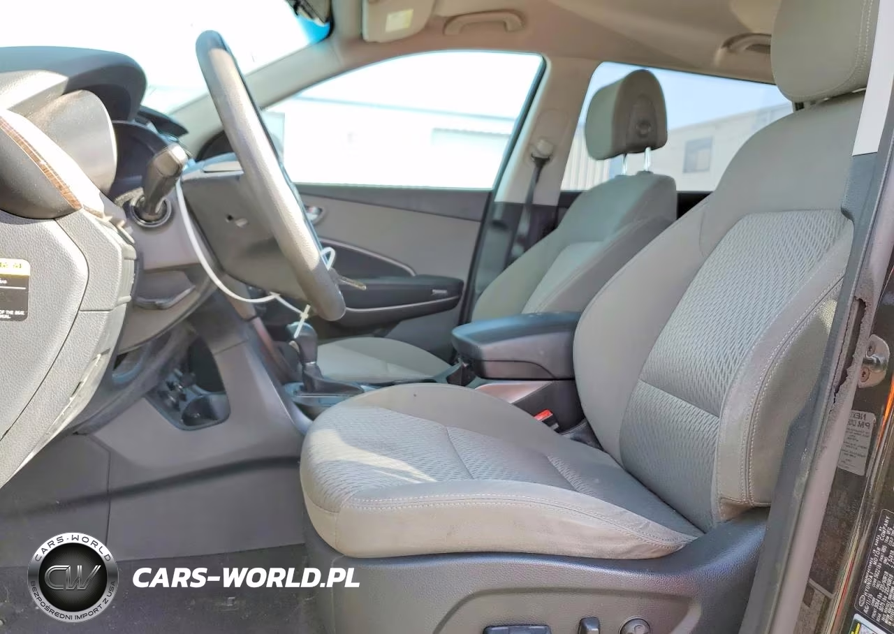 2017 Hyundai Santa Fe Se VIN:KM8SMDHF0HU213110 - 7