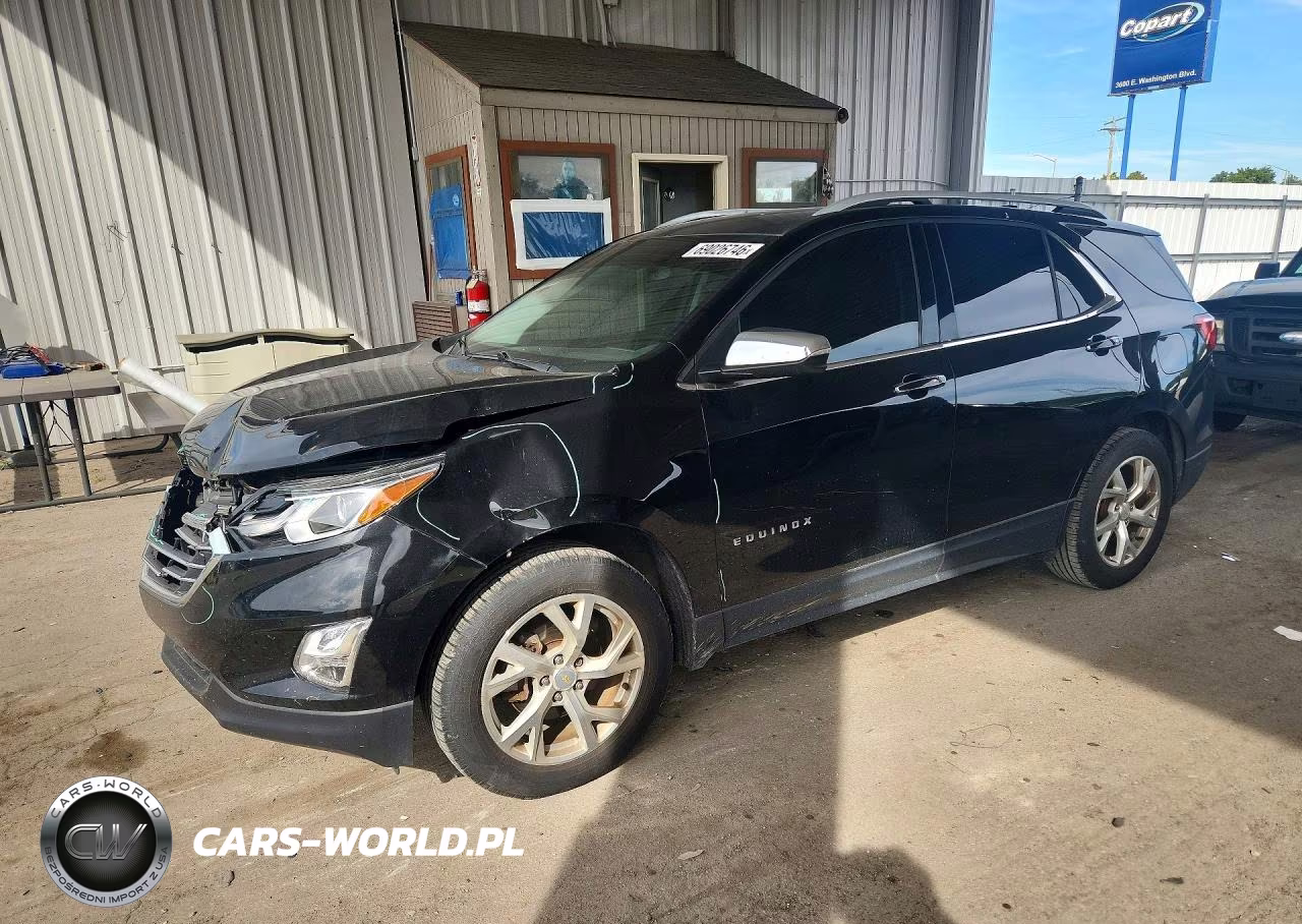2018 Chevrolet Equinox Premier VIN:2GNAXVEV3J6191740 - 1