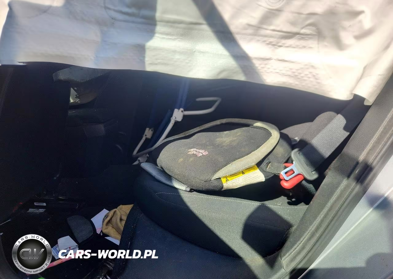 2019 Honda Civic Lx VIN:2HGFC2F65KH520820 - 10