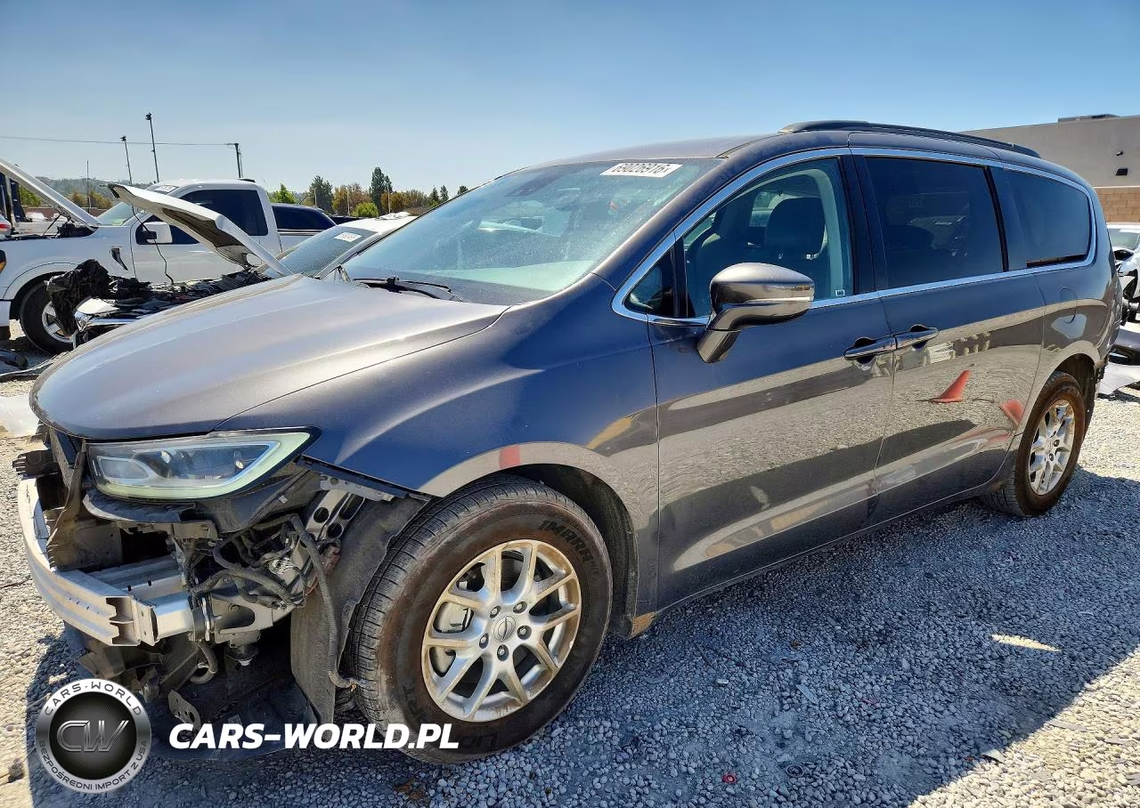 2022 Chrysler Pacifica Touring L