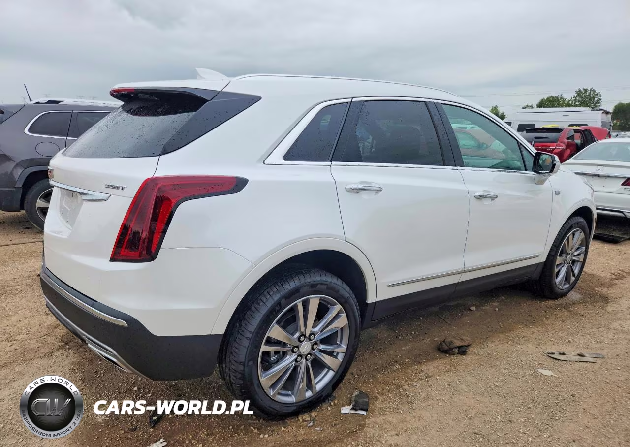 2025 Cadillac Xt5 Premium Luxury VIN:1GYKNDR41SZ145032 - 3