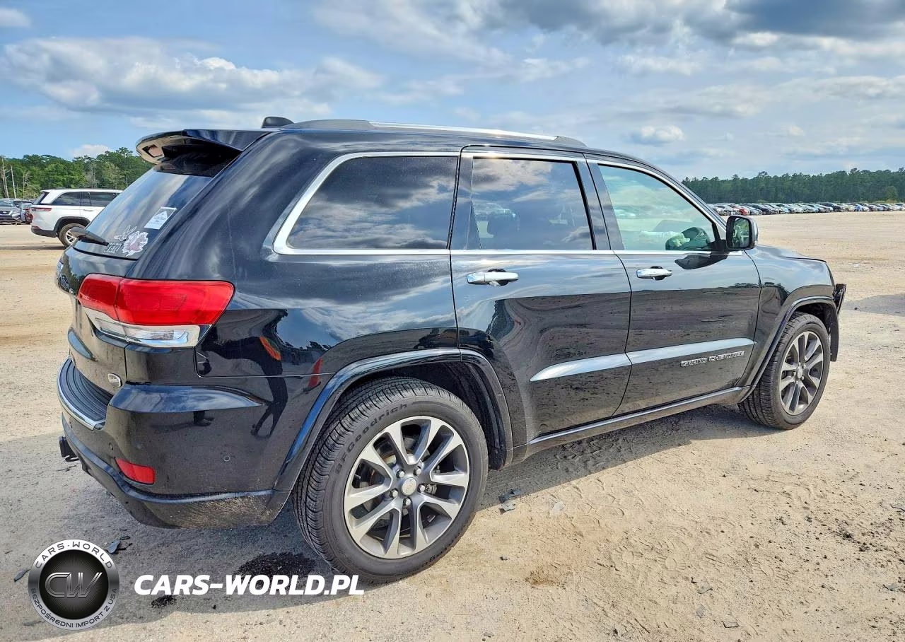 2017 Jeep Grand Cherokee Overland VIN:1C4RJFCGXHC843195 - 3