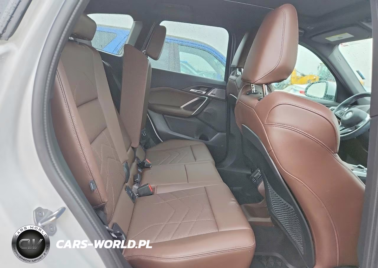 2024 BMW X1 xDrive28I VIN:WBX73EF07R5Z79528 - 10