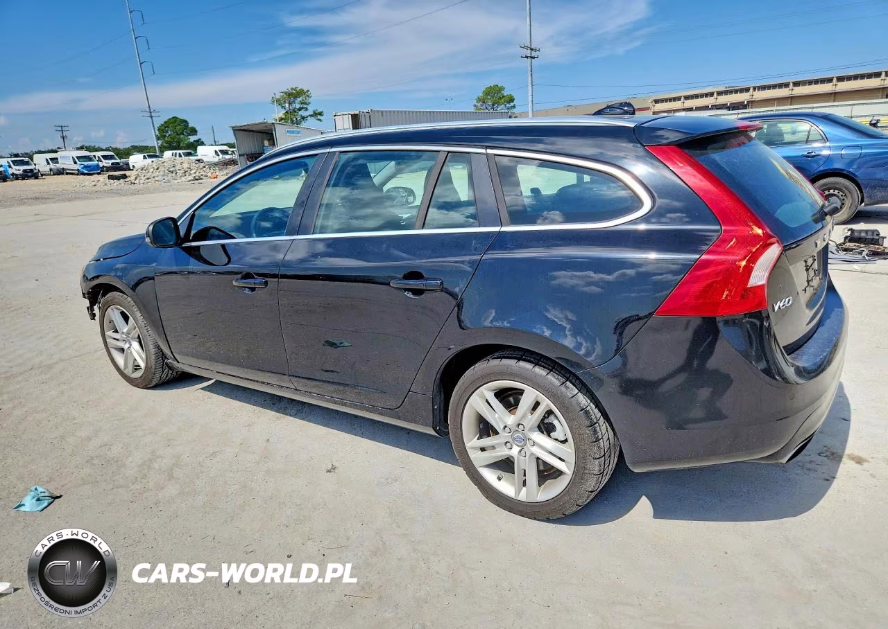 2015 Volvo V60 Premier+ VIN:YV140MEC4F1195206 - 2