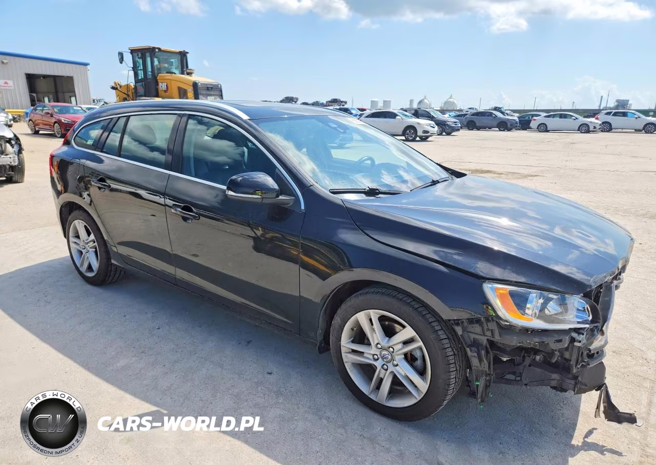 2015 Volvo V60 Premier+ VIN:YV140MEC4F1195206 - 4