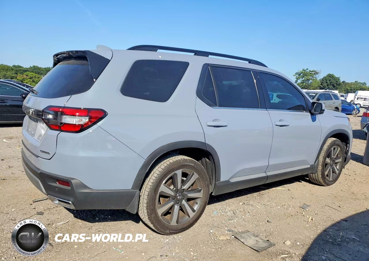 2025 Honda Pilot Touring VIN:5FNYG1H70SB097212 - 3