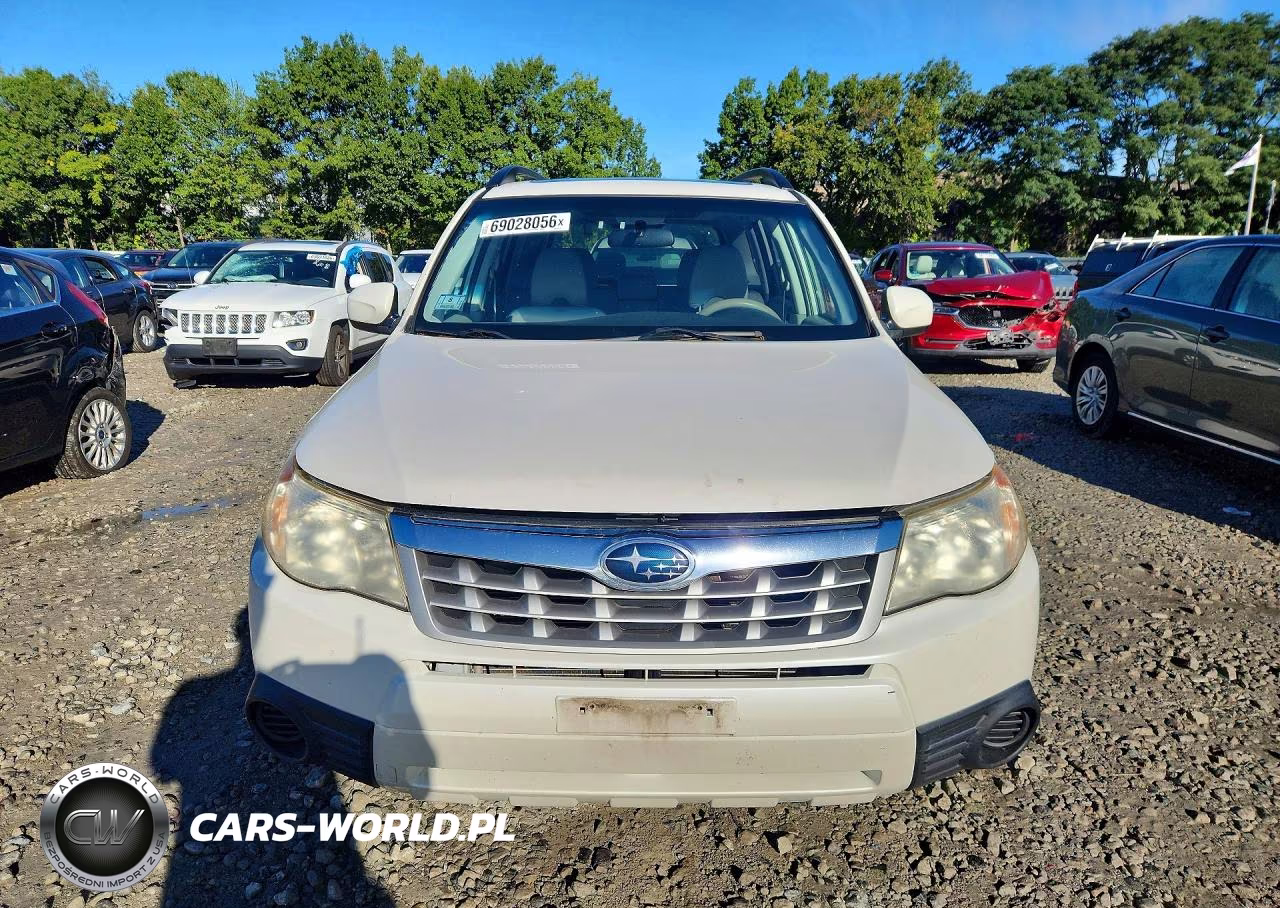 2012 Subaru Forester 2.5X Premium VIN:JF2SHADC2CH463714 - 5