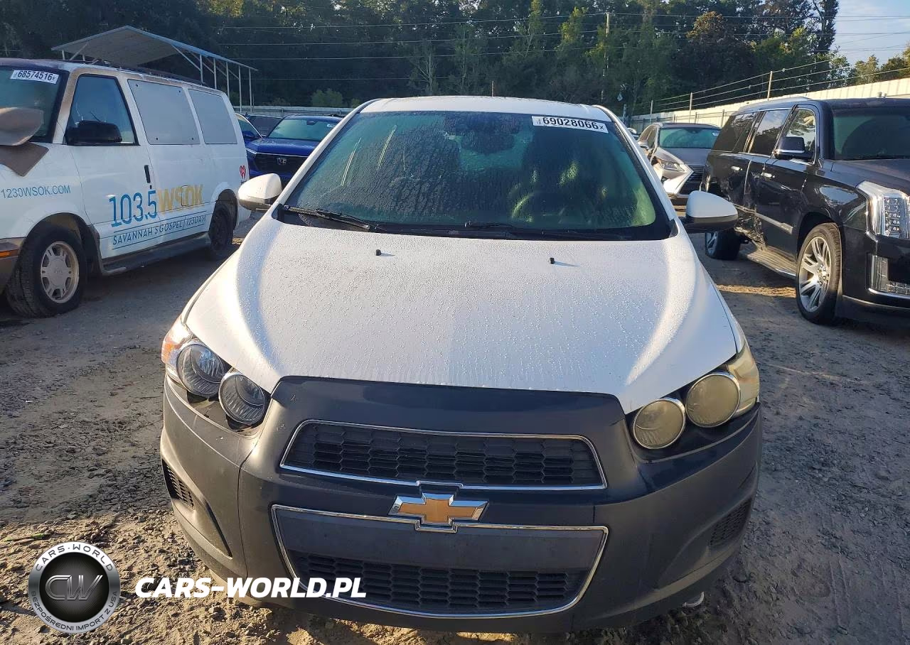 2015 Chevrolet Sonic Lt VIN:1G1JC6SH4F4139088 - 5