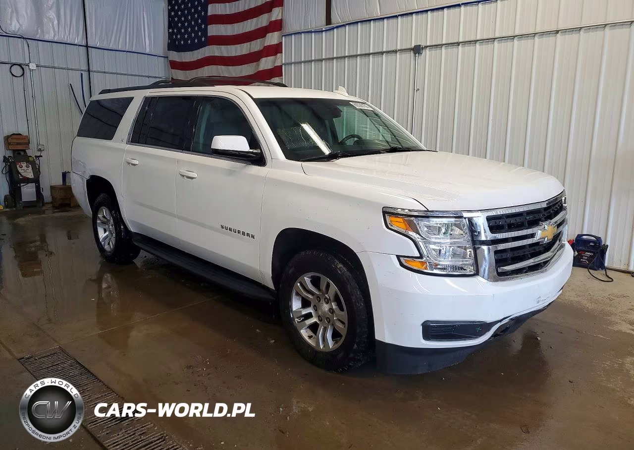2018 Chevrolet Suburban K1500 Lt VIN:1GNSKHKC6JR257127 - 4