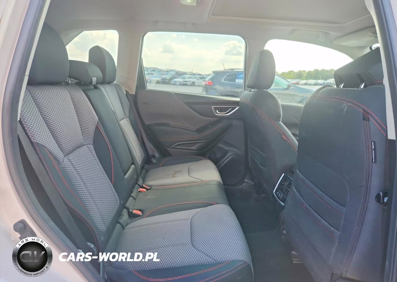 2019 Subaru Forester Sport VIN:JF2SKAJCXKH573723 - 11