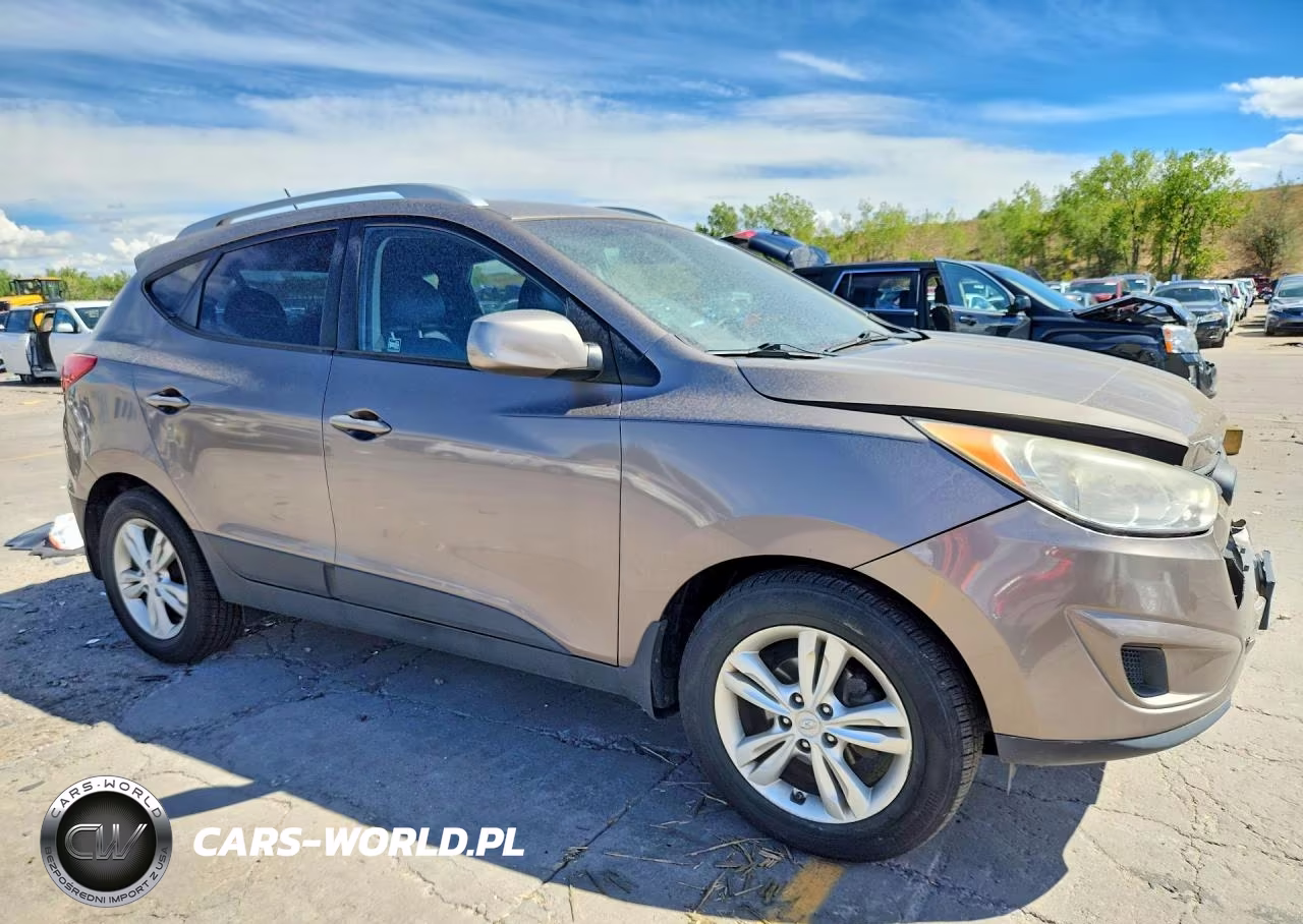 2011 Hyundai Tucson Gls VIN:KM8JU3AC5BU265054 - 4