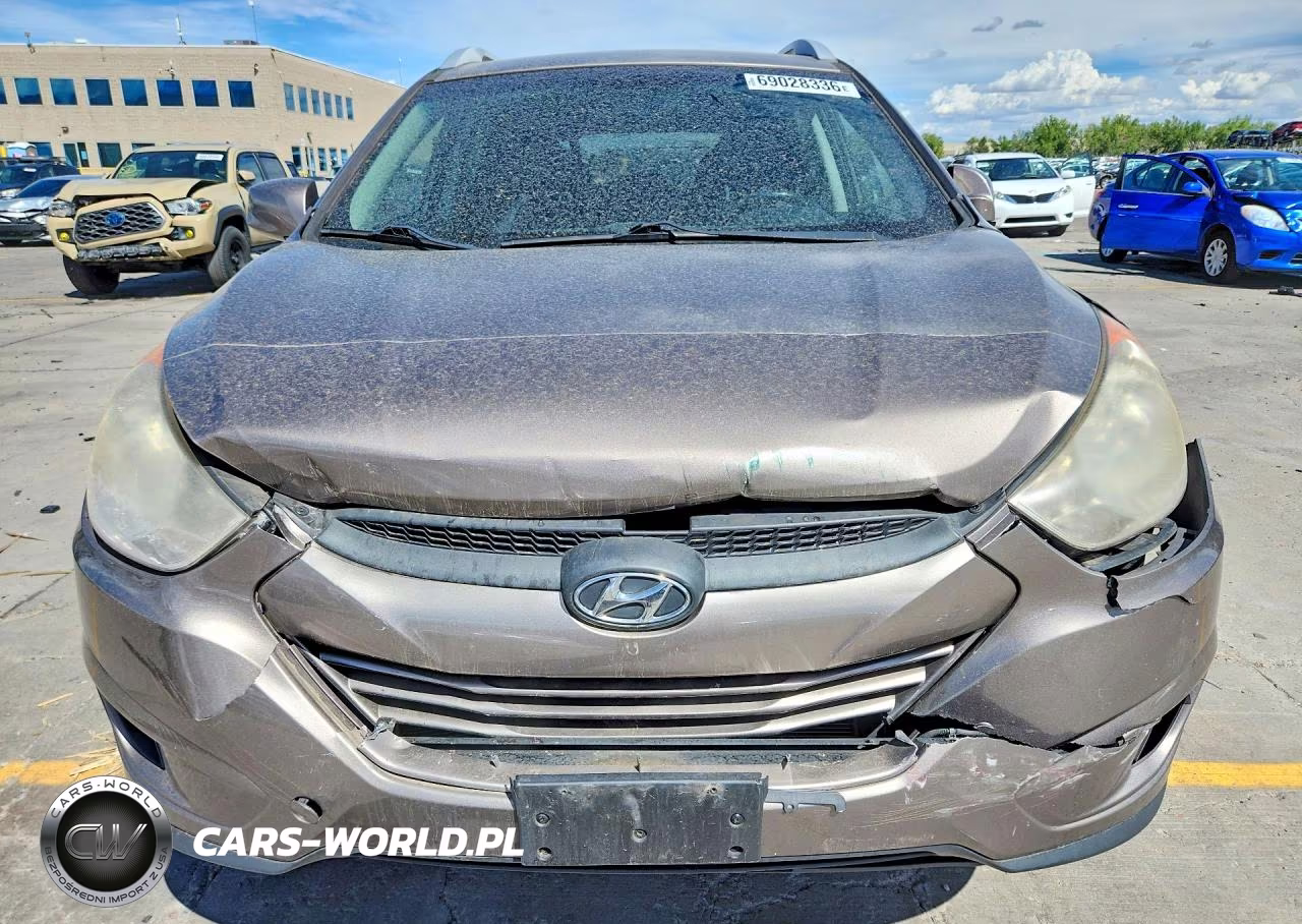 2011 Hyundai Tucson Gls VIN:KM8JU3AC5BU265054 - 5