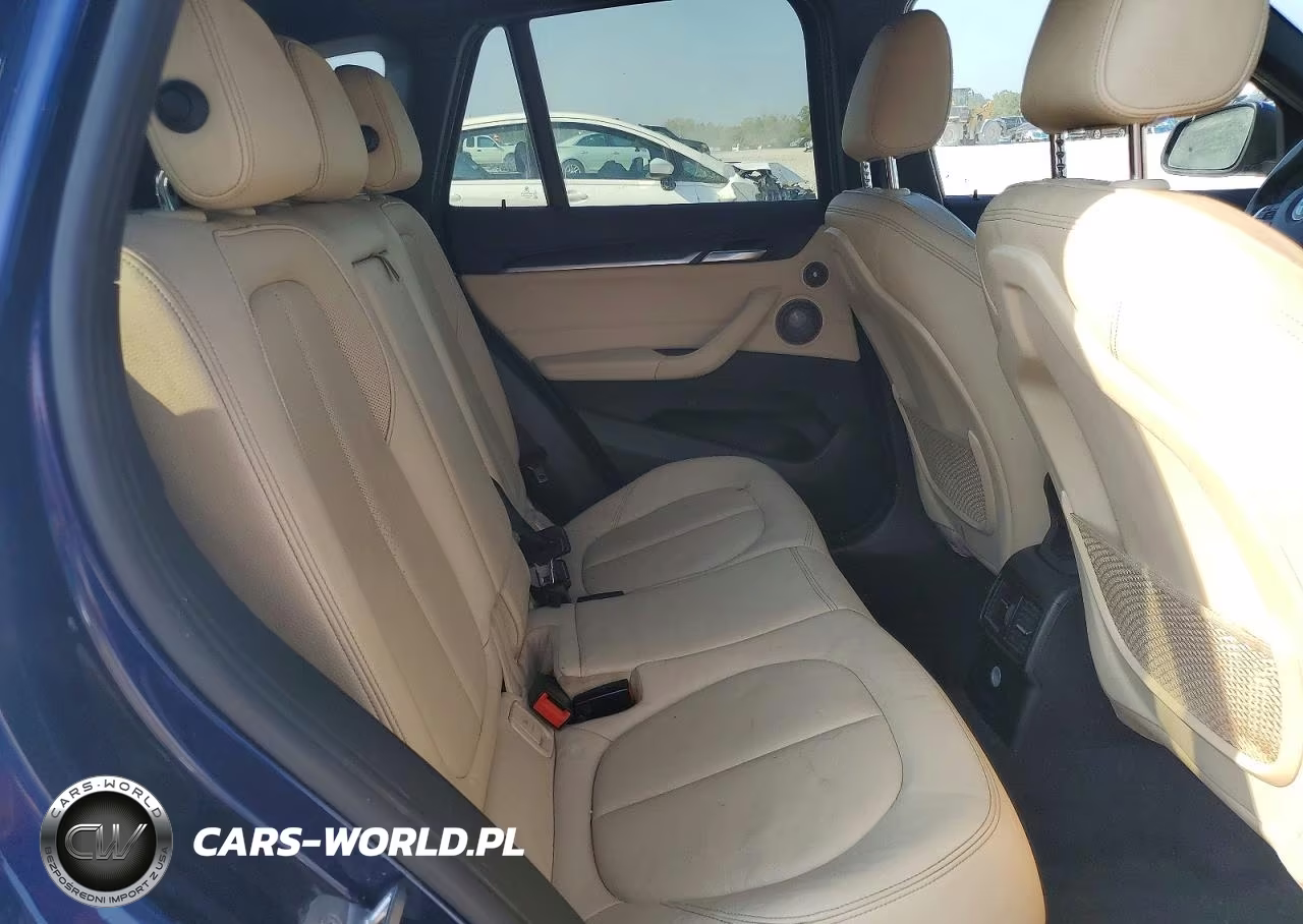 2017 BMW X1 xDrive28I VIN:WBXHT3C37H5F76397 - 11