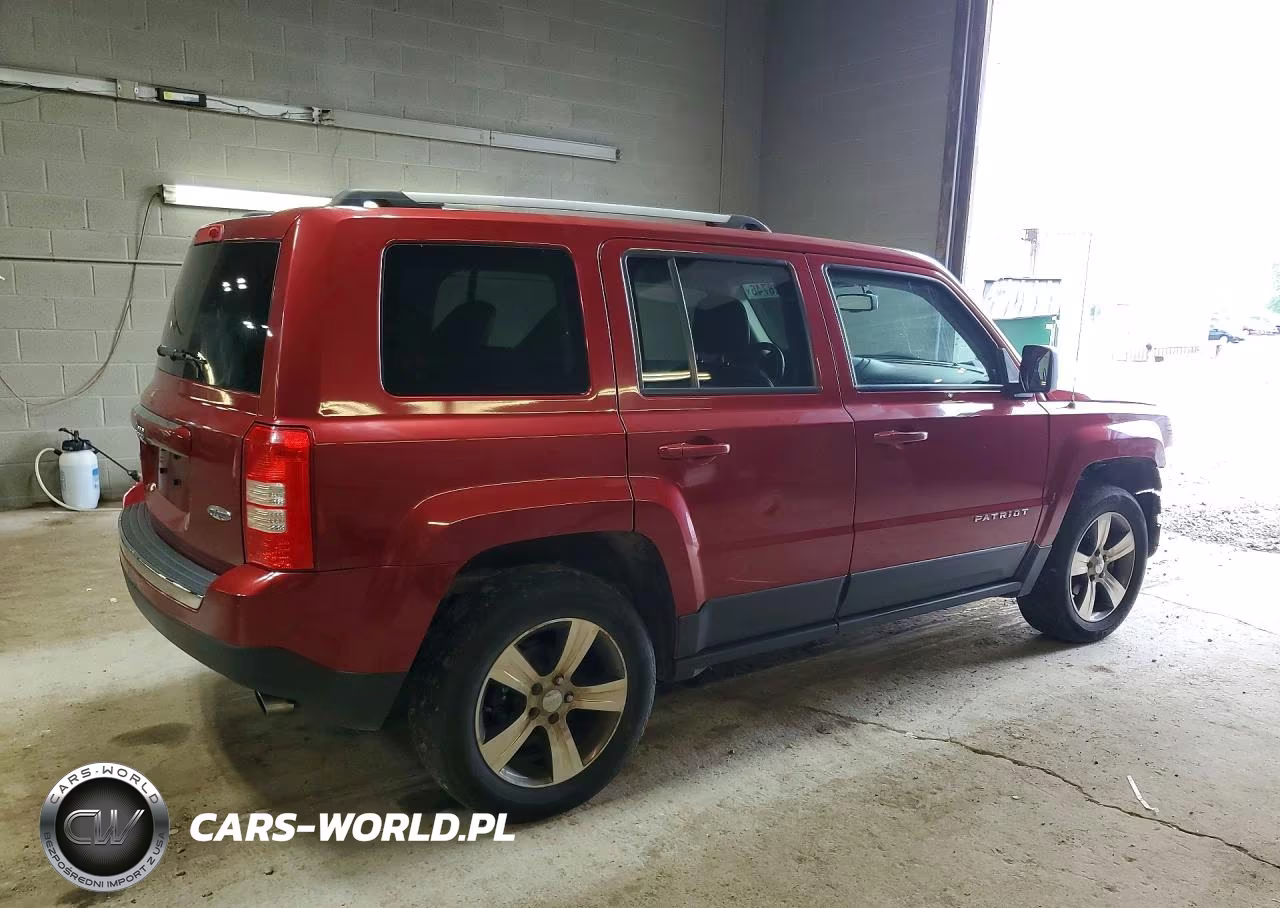 2017 Jeep Patriot Latitude VIN:1C4NJRFB2HD195944 - 3
