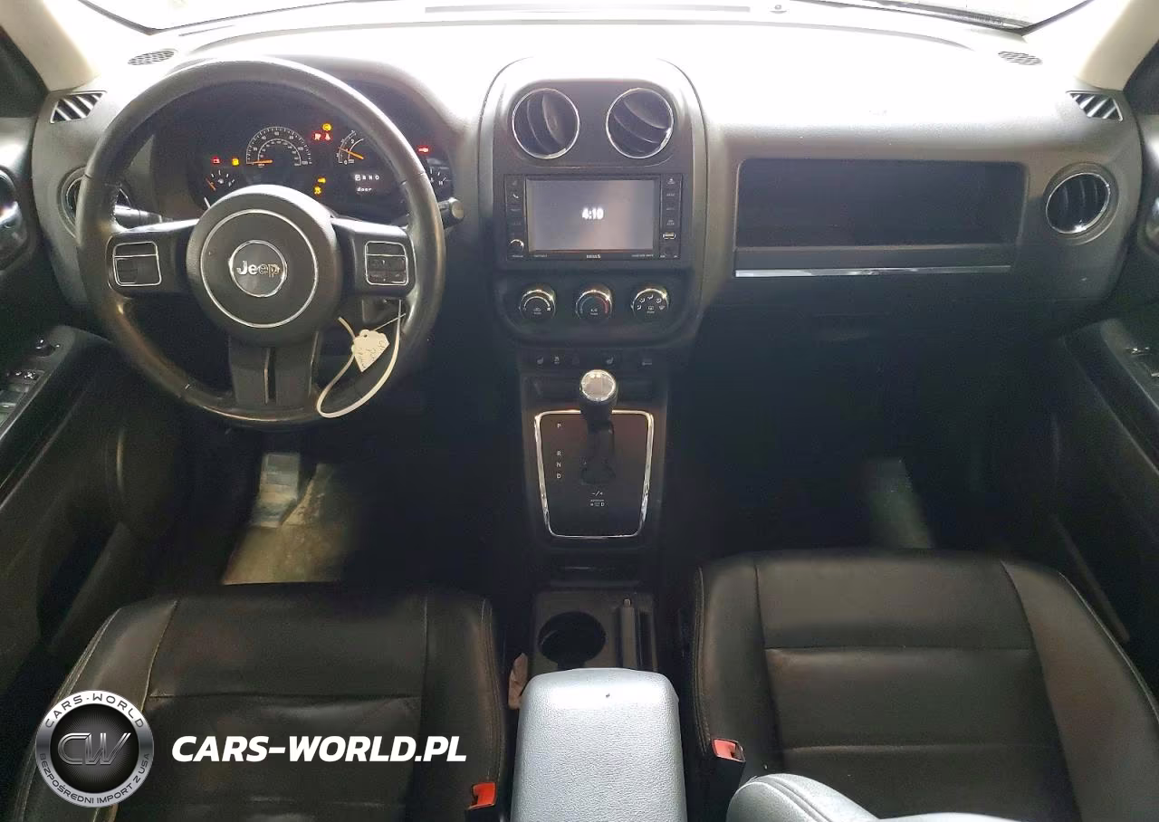 2017 Jeep Patriot Latitude VIN:1C4NJRFB2HD195944 - 8