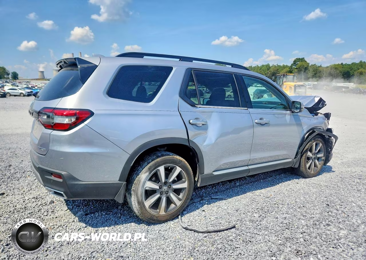 2024 Honda Pilot Touring VIN:5FNYG1H72RB020254 - 3