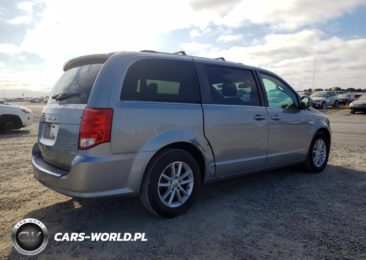 2019 Dodge Grand Caravan Sxt VIN:2C4RDGCG1KR785375 - 3