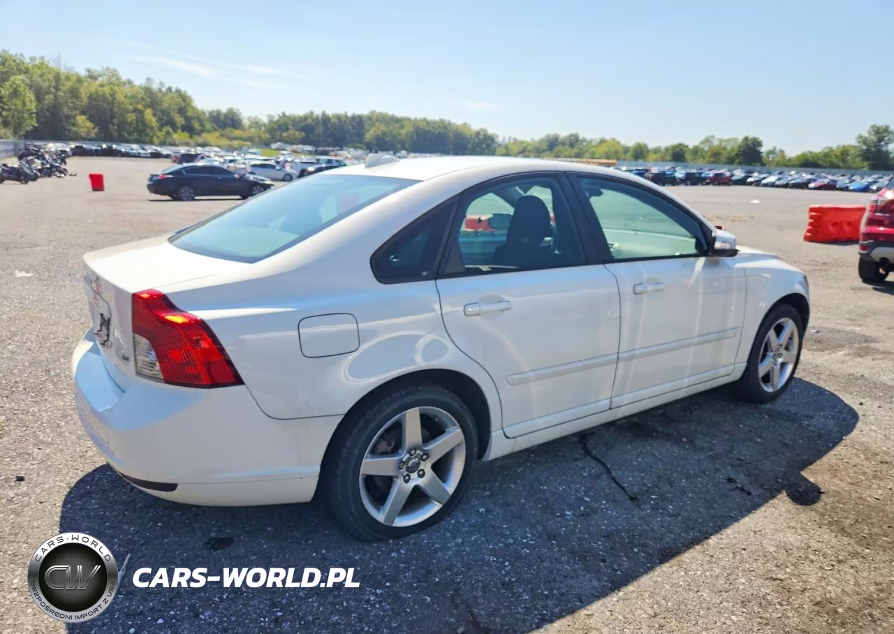 2008 Volvo S40 2.4I VIN:YV1MS390782369061 - 3