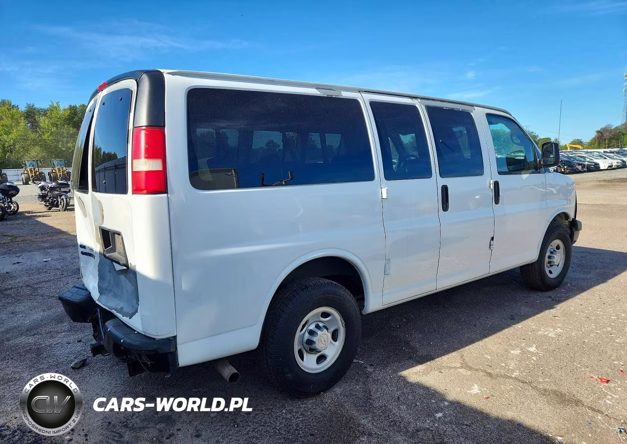 2010 Chevrolet Express G2500 Ls VIN:1GAZGPDG4A1176573 - 3
