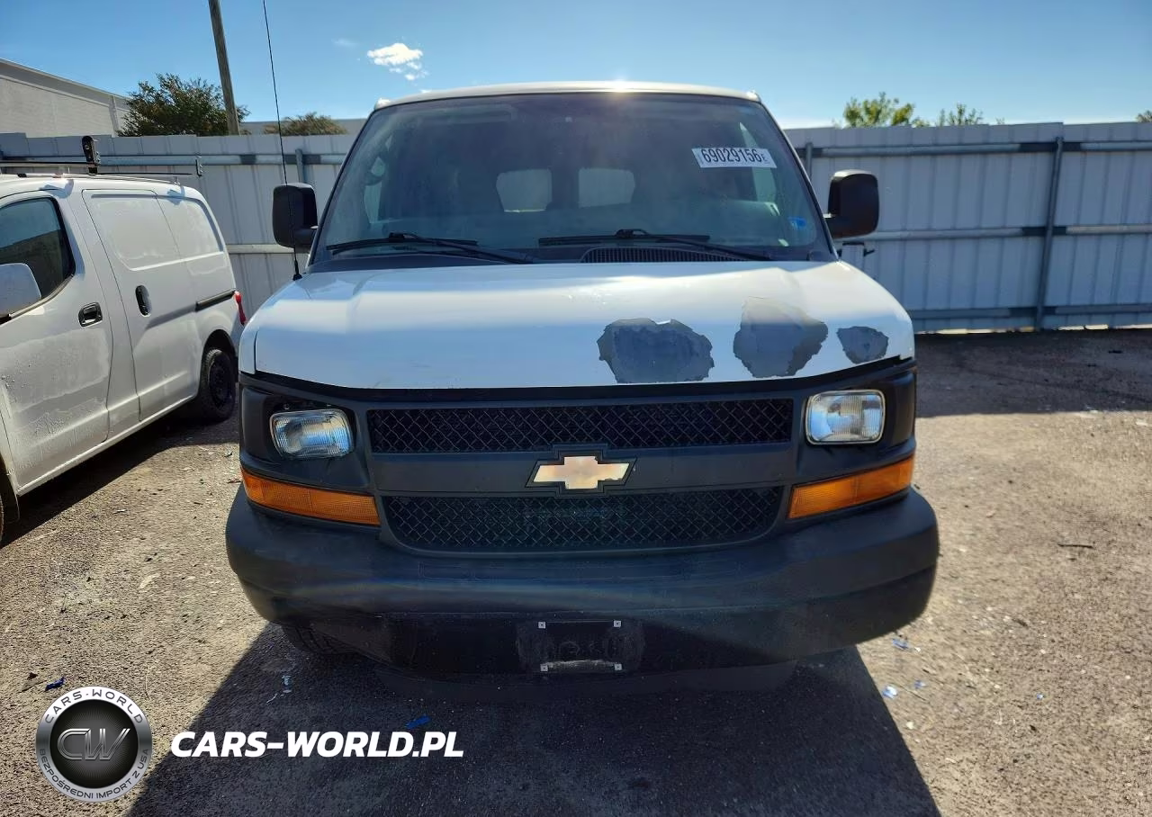 2010 Chevrolet Express G2500 Ls VIN:1GAZGPDG4A1176573 - 5