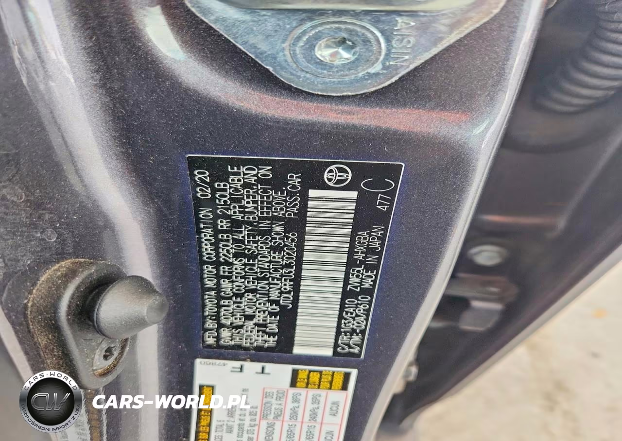 2020 Toyota Prius Xle Awd-E VIN:JTDL9RFU3L3020456 - 12