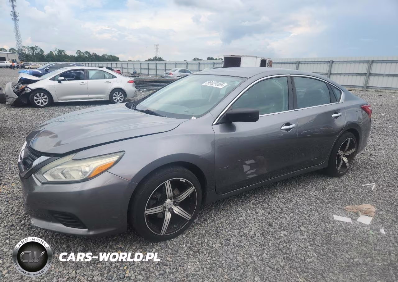 2016 Nissan Altima 2.5 S – zdjęcie 1 z 12