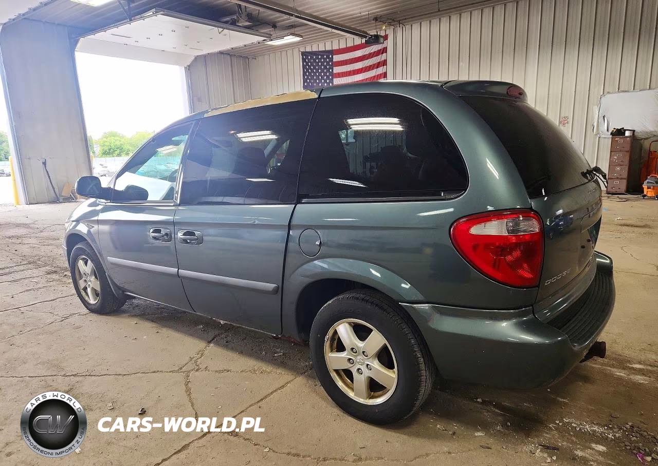 2005 Dodge Caravan Sxt VIN:1D4GP45R25B165247 - 2