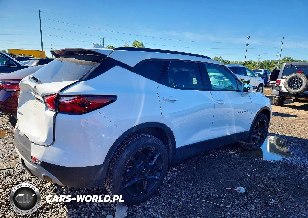 2020 Chevrolet Blazer 2Lt VIN:3GNKBCRS4LS678022 - 3
