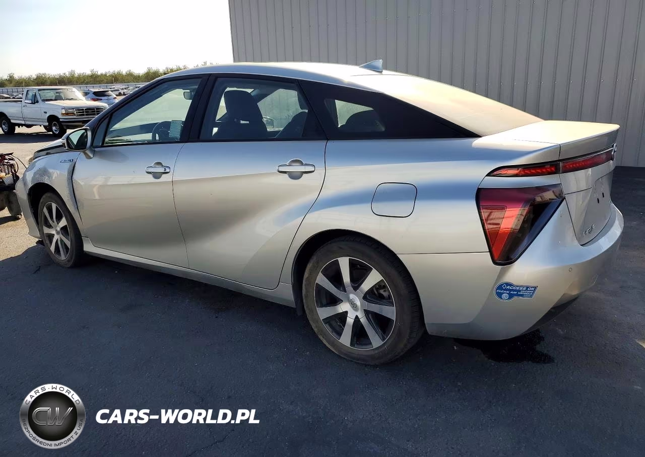 2018 Toyota Mirai Base VIN:JTDBVRBD3JA004750 - 2