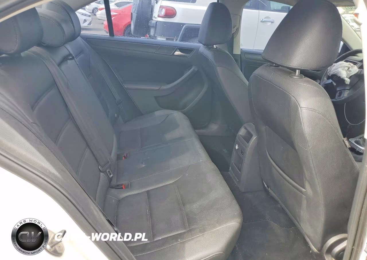 2011 Volkswagen Jetta Se VIN:3VWDZ7AJ9BM373915 - 10