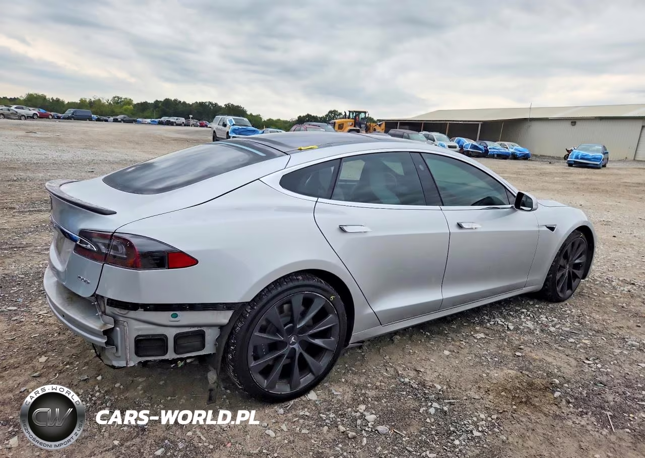 2018 Tesla Model S VIN:5YJSA1E23JF261325 - 3
