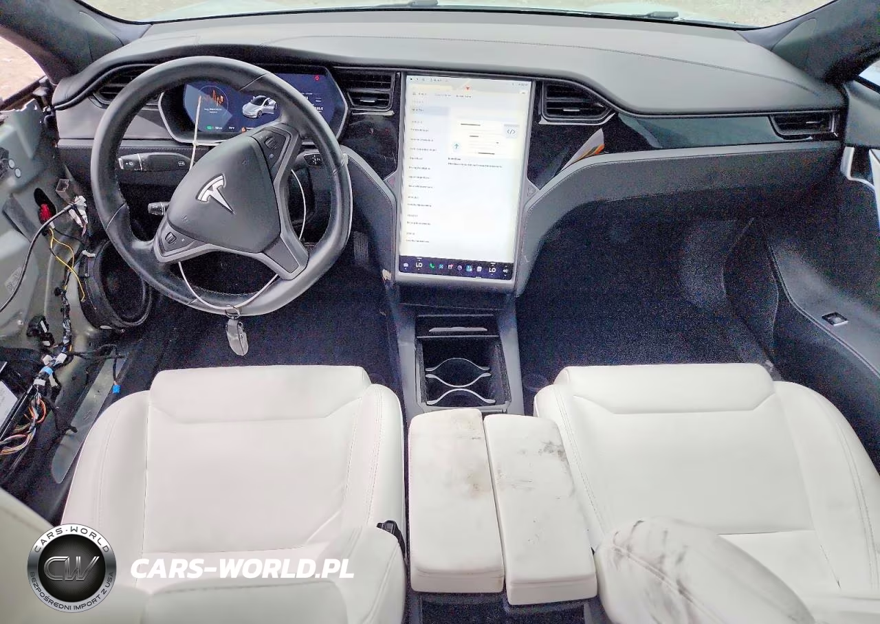 2018 Tesla Model S VIN:5YJSA1E23JF261325 - 8
