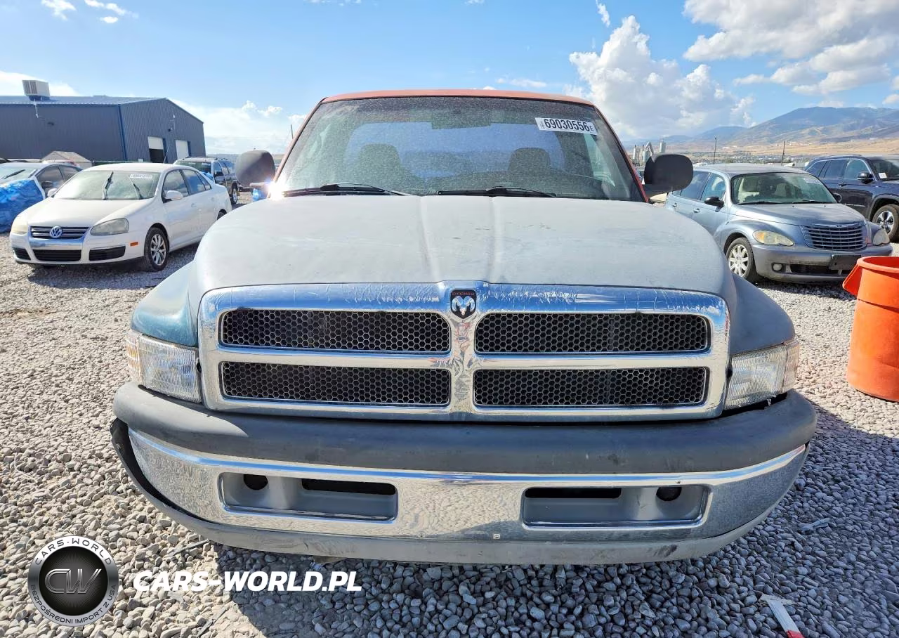 2000 Dodge Ram 1500 VIN:1B7HC16X4YS627918 - 5