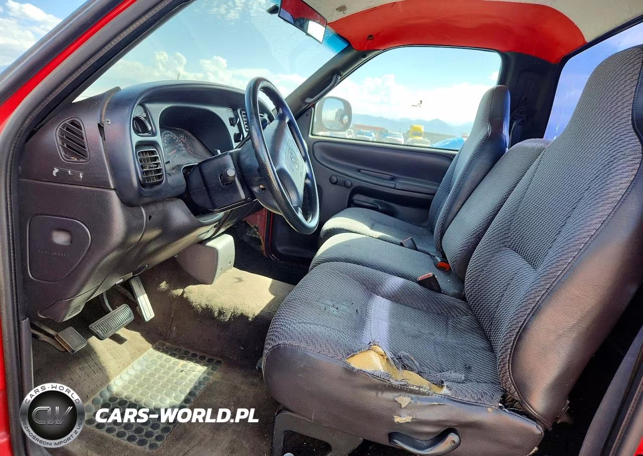 2000 Dodge Ram 1500 VIN:1B7HC16X4YS627918 - 7