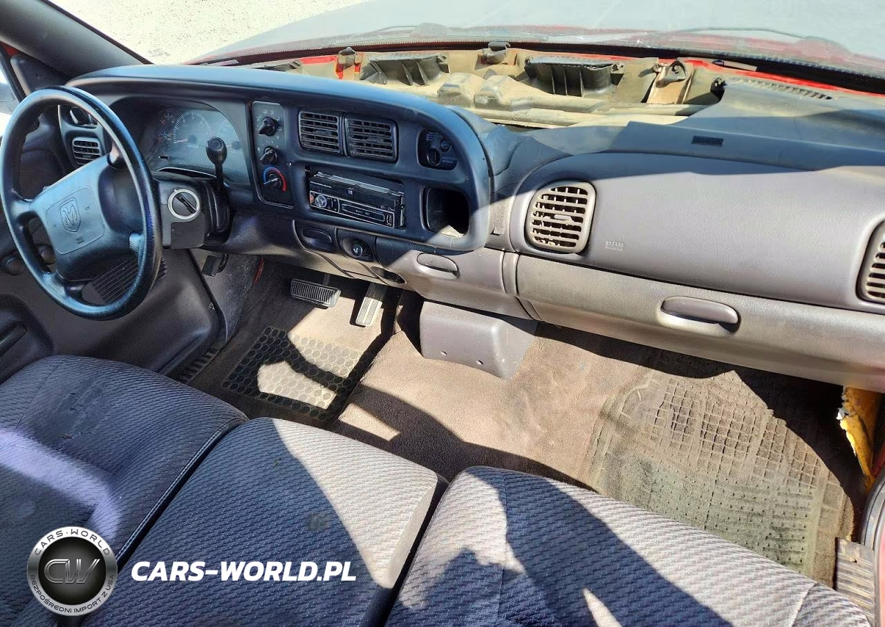 2000 Dodge Ram 1500 VIN:1B7HC16X4YS627918 - 8