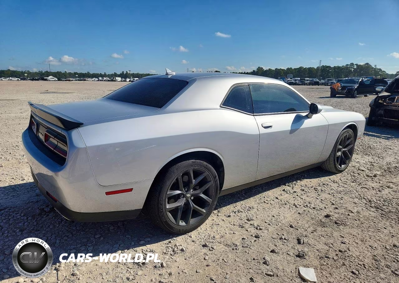 2022 Dodge Challenger Sxt VIN:2C3CDZAG2NH182079 - 3